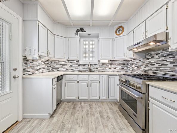 1946 Tomlinson Avenue, Bronx NY 10461