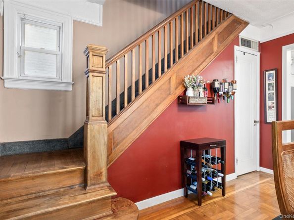 1946 Tomlinson Avenue, Bronx NY 10461