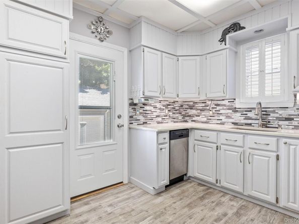 1946 Tomlinson Avenue, Bronx NY 10461