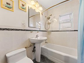38 primrose Drive, New Hyde Park NY 11040