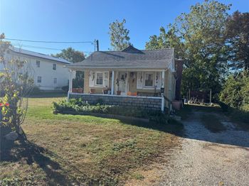 166 & 170 Woodrow Parkway