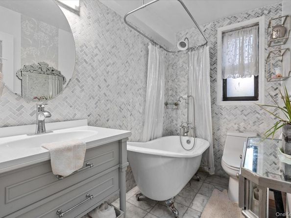 7401 Shore Road 1E, Brooklyn NY 11209