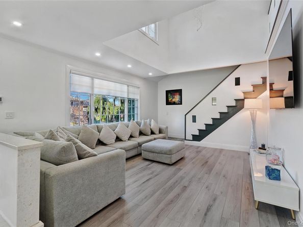 164-47 86 Street, Howard Beach NY 11414