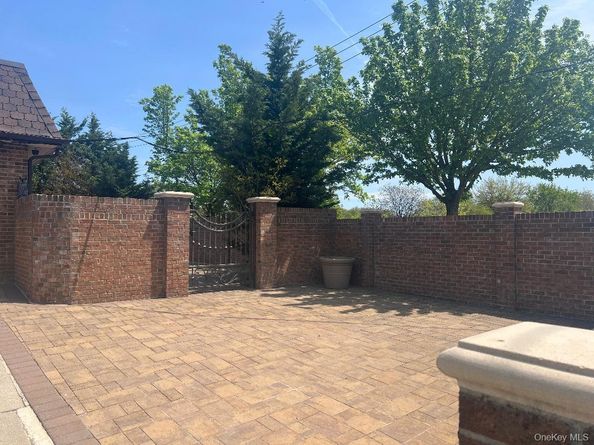 164-47 86 Street, Howard Beach NY 11414