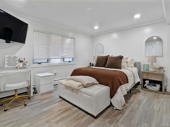 164-47 86 Street, Howard Beach NY 11414