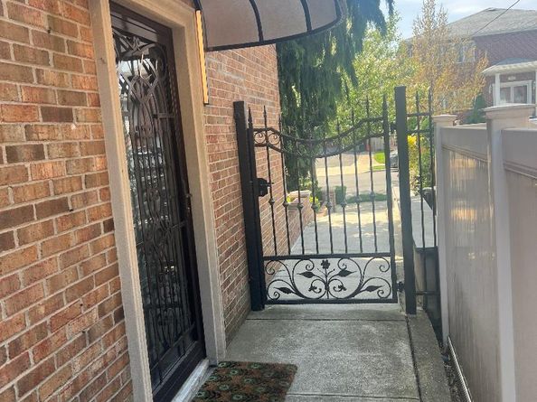 164-47 86 Street, Howard Beach NY 11414