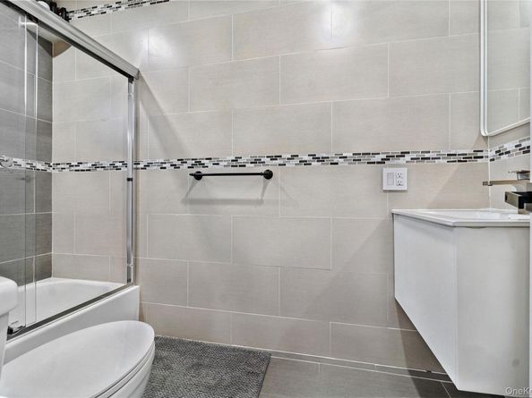 164-47 86 Street, Howard Beach NY 11414