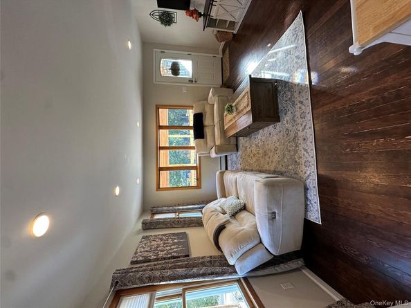 558 Meadow Road, Kings Park NY 11754