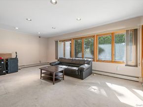 24 Windmill Lane, Levittown NY 11756