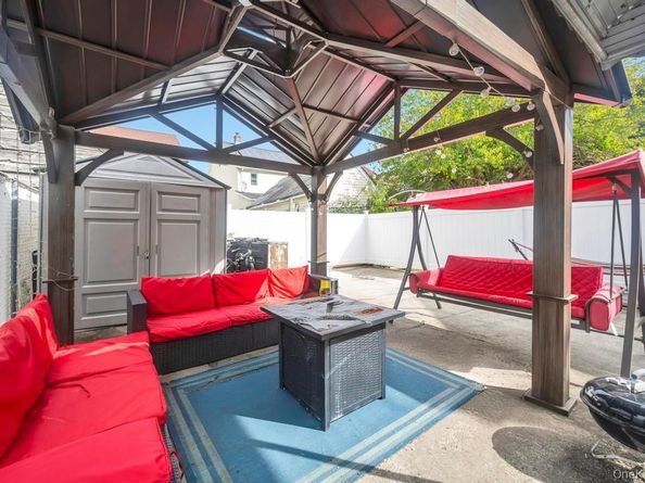 21867 110th Avenue, Queens Village NY 11429