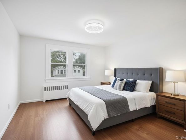 21867 110th Avenue, Queens Village NY 11429