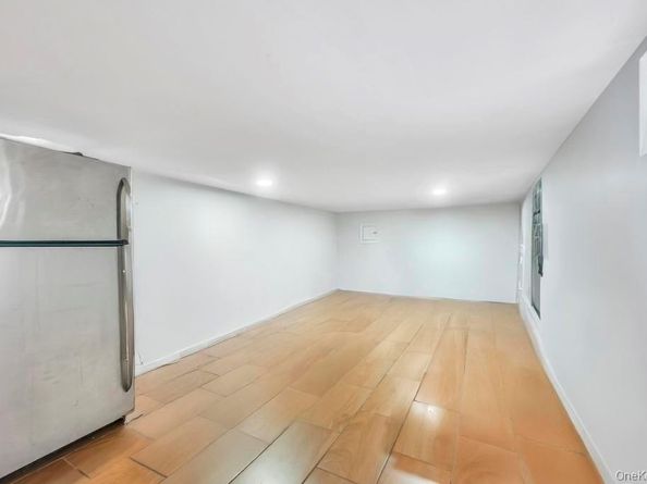 21867 110th Avenue, Queens Village NY 11429