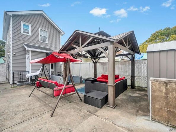 21867 110th Avenue, Queens Village NY 11429