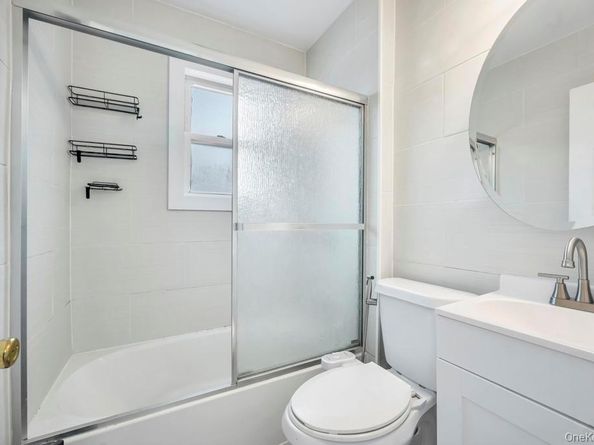 21867 110th Avenue, Queens Village NY 11429