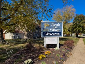 37 El Camino Court 37, Coram NY 11727