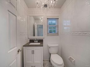 2 Max Way, Commack NY 11725