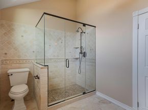 2 Max Way, Commack NY 11725