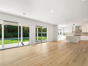 135 South Road, Westhampton NY 11977