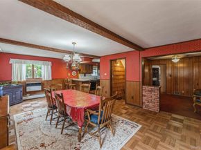 596 Foch Boulevard, Williston Park NY 11596