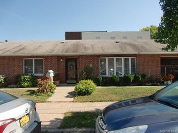 900 Vincent Avenue