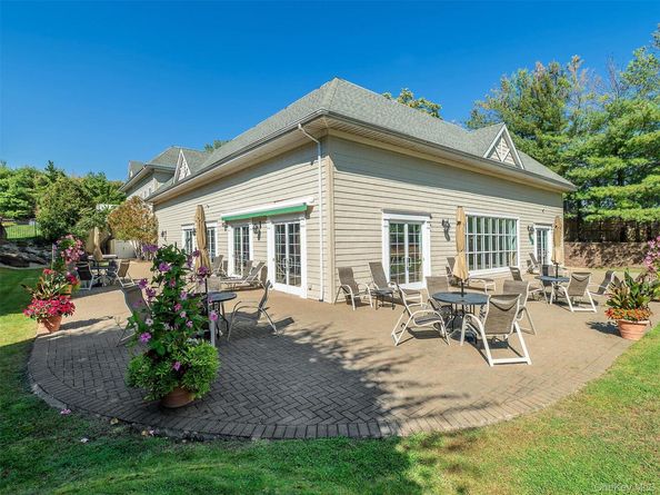 103 Pond View Drive, Port Washington NY 11050