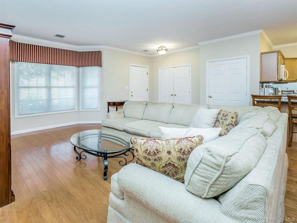 103 Pond View Drive, Port Washington NY 11050