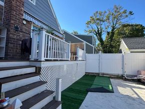 35 HARVARD Street, Valley Stream NY 11580