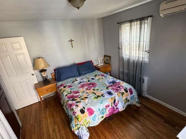 35 HARVARD Street, Valley Stream NY 11580