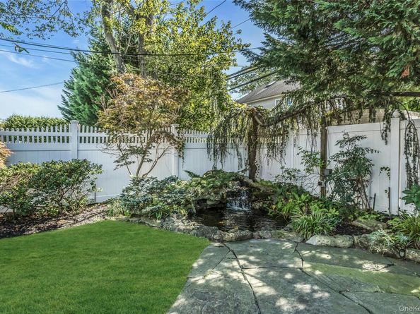 791 Caryl Street, Franklin Square NY 11010