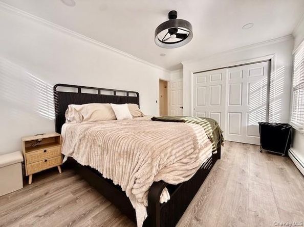 8 Fox Hollow Lane, Ridge NY 11961