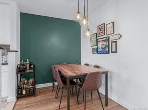 35-32 205th Street 279, Bayside NY 11361