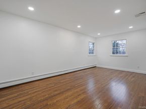 7 Spruce Court, Huntington NY 11743