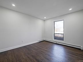 4 Rainbow Court, Middle Island NY 11953