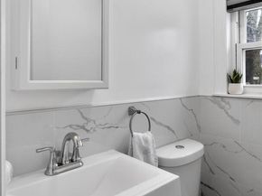 175 Hempstead Avenue, Lynbrook NY 11563