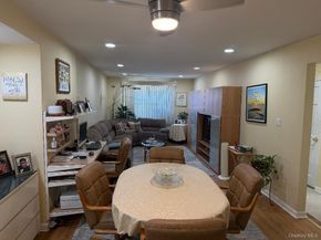 87-15 204th Street B51, Hollis NY 11423