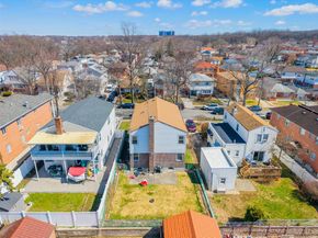 6124 228th Street, Oakland Gardens NY 11364