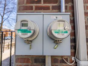 6124 228th Street, Oakland Gardens NY 11364