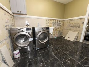 4563 Decatur Place, Island Park NY 11558