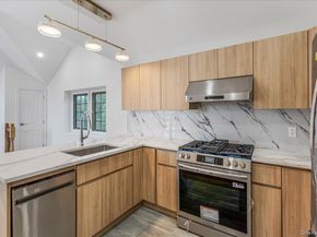 150-33 Hawtree Street, Ozone Park NY 11417