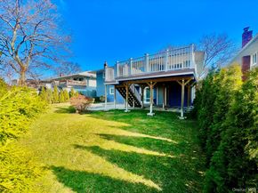 1026 Dartmouth Lane, Woodmere NY 11598