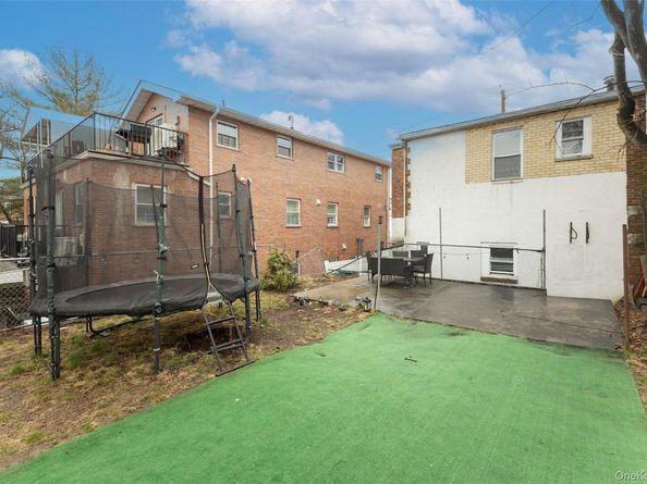 11613 14th Road, College Point NY 11356