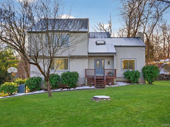 33 Maple Moor Lane, Cortlandt Manor NY 10567