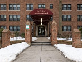 850 Saint Marks Avenue C4, Brooklyn NY 11213