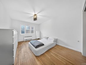 147-50 Barclay Avenue, Flushing NY 11355