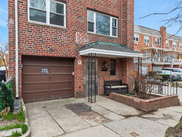 147-50 Barclay Avenue, Flushing NY 11355