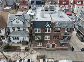 8732 114th Street, Richmond Hill NY 11418