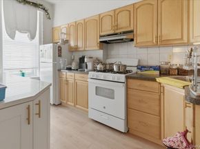 6051 68TH Avenue, Ridgewood NY 11385