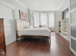 6051 68TH Avenue, Ridgewood NY 11385