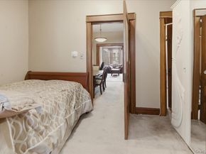 6051 68TH Avenue, Ridgewood NY 11385