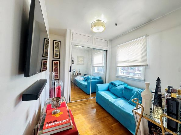 320 Huntington Avenue, Bronx NY 10465